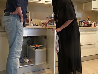 British Plumber Fucks Muslim Milf Everywhere Her Kitchen
