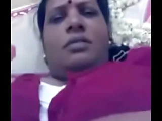 Kanchipuram Tamil 35 yrs old married temple celebrant Devanathan Subramani Iyer shafting 46 yrs old married hot and X ‘pookkaari’ Kala Rani aunty in lodge court porn video-01 @ 2009, September 14th # Part 1.