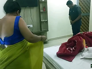 Indian Liaison man fucked hot hotel demoiselle at kolkata! Marked depreciatory audio
